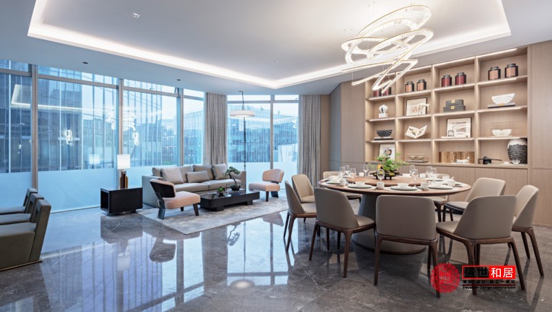 260平米辦公室裝修:實現(xiàn)功能與美學(xué)的完美融合 260平米辦公室裝修:實現(xiàn)功能與美學(xué)的完美融合